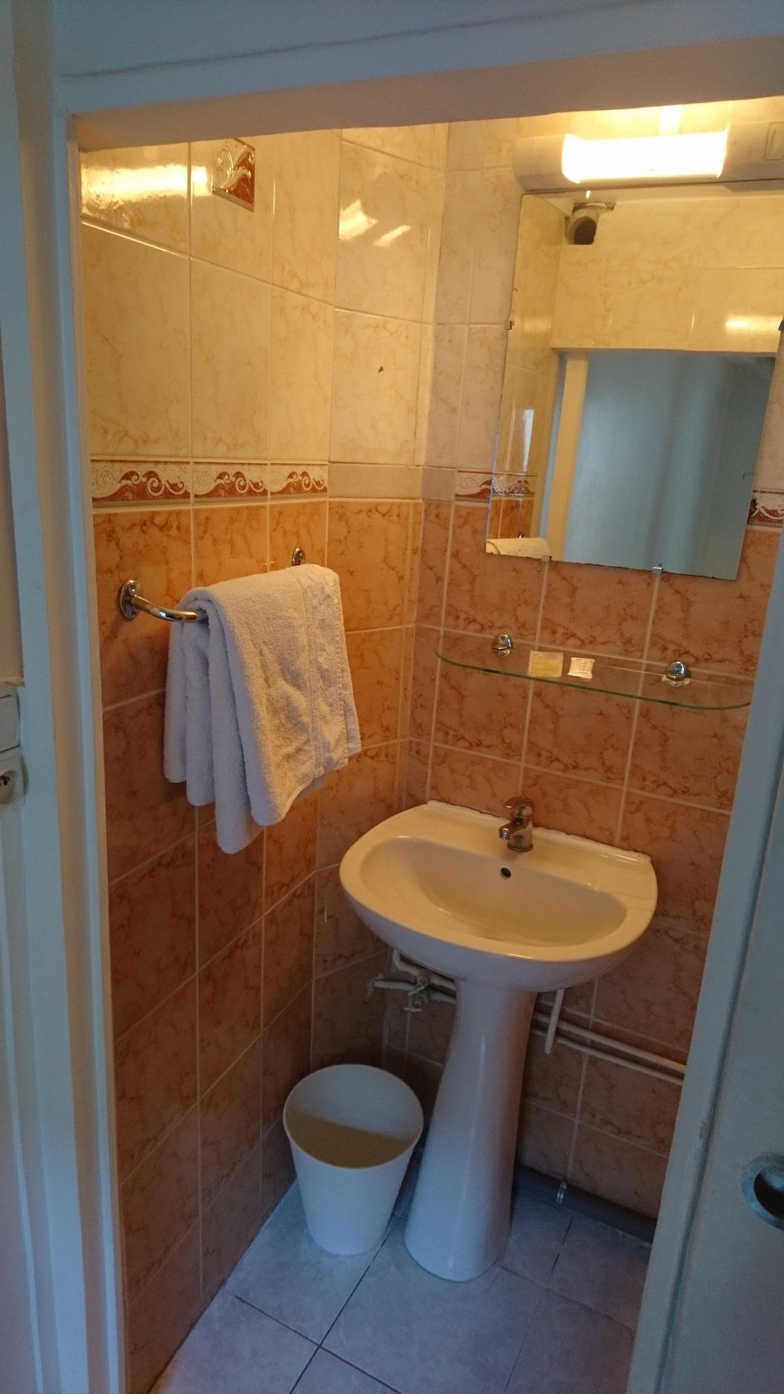 Bertha Hotel Paris Bagian luar foto