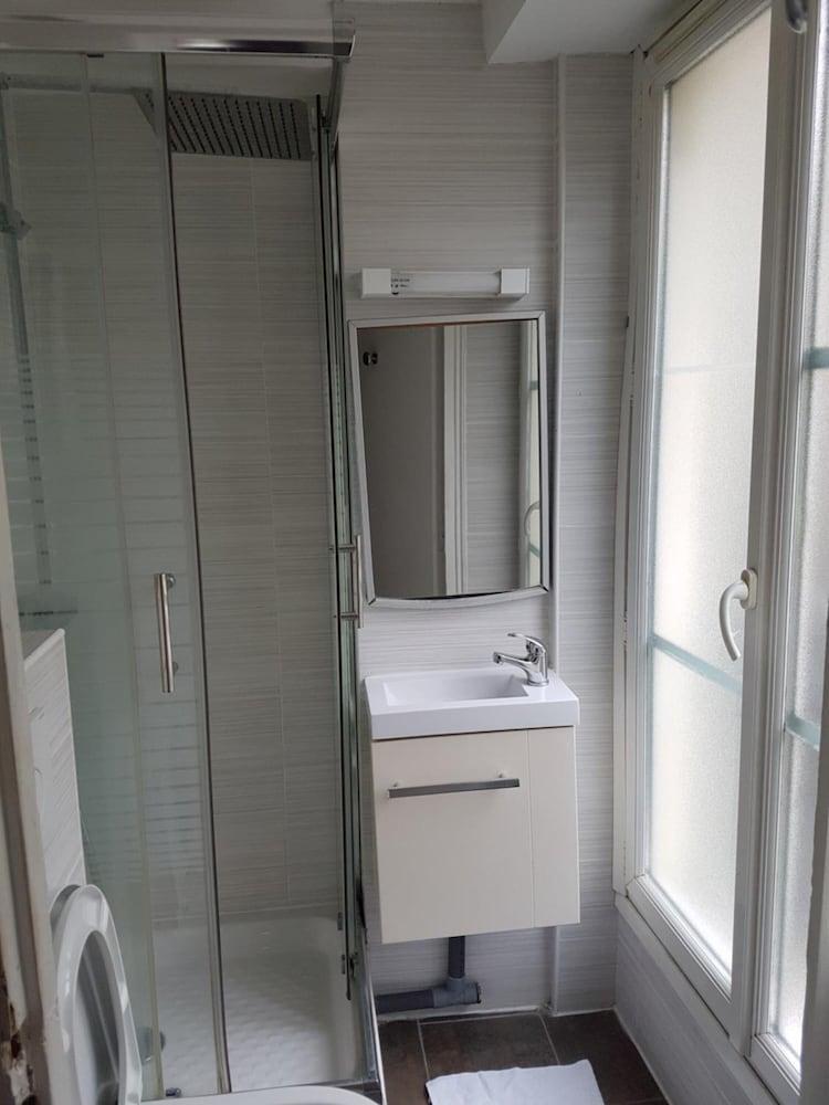 Bertha Hotel Paris Bagian luar foto