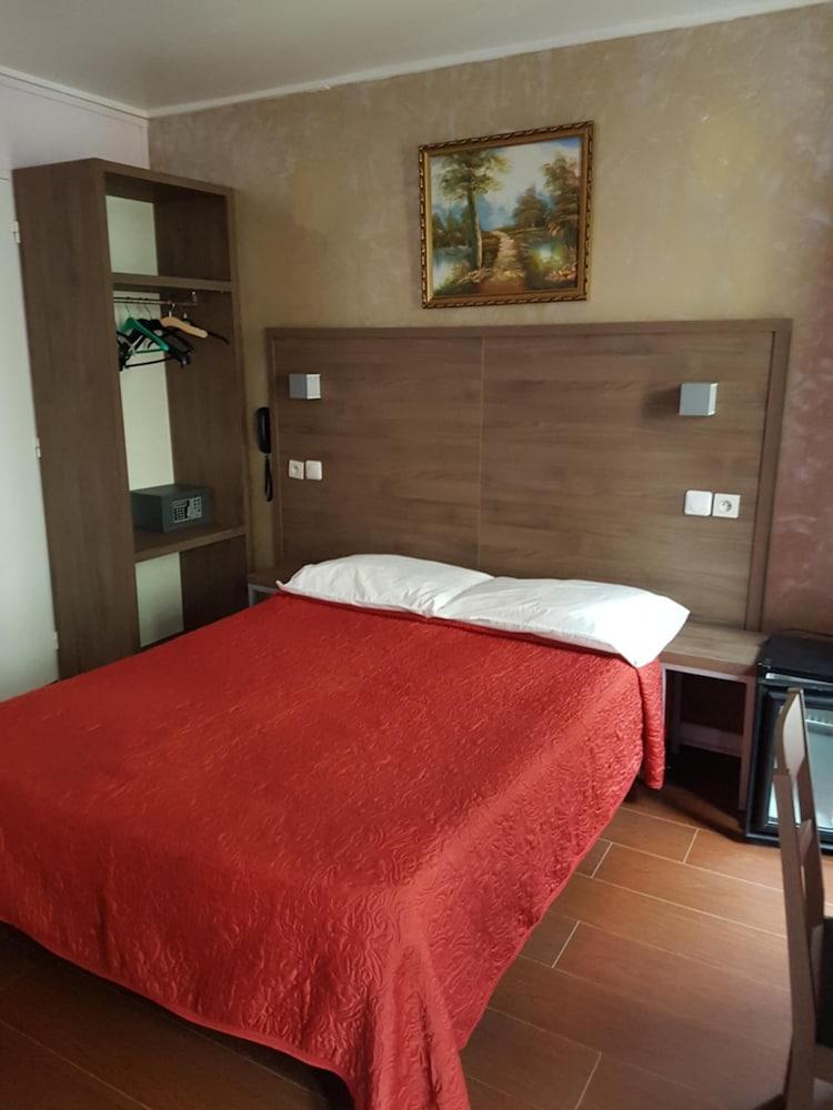 Bertha Hotel Paris Bagian luar foto