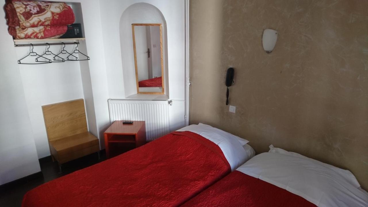 Bertha Hotel Paris Bagian luar foto